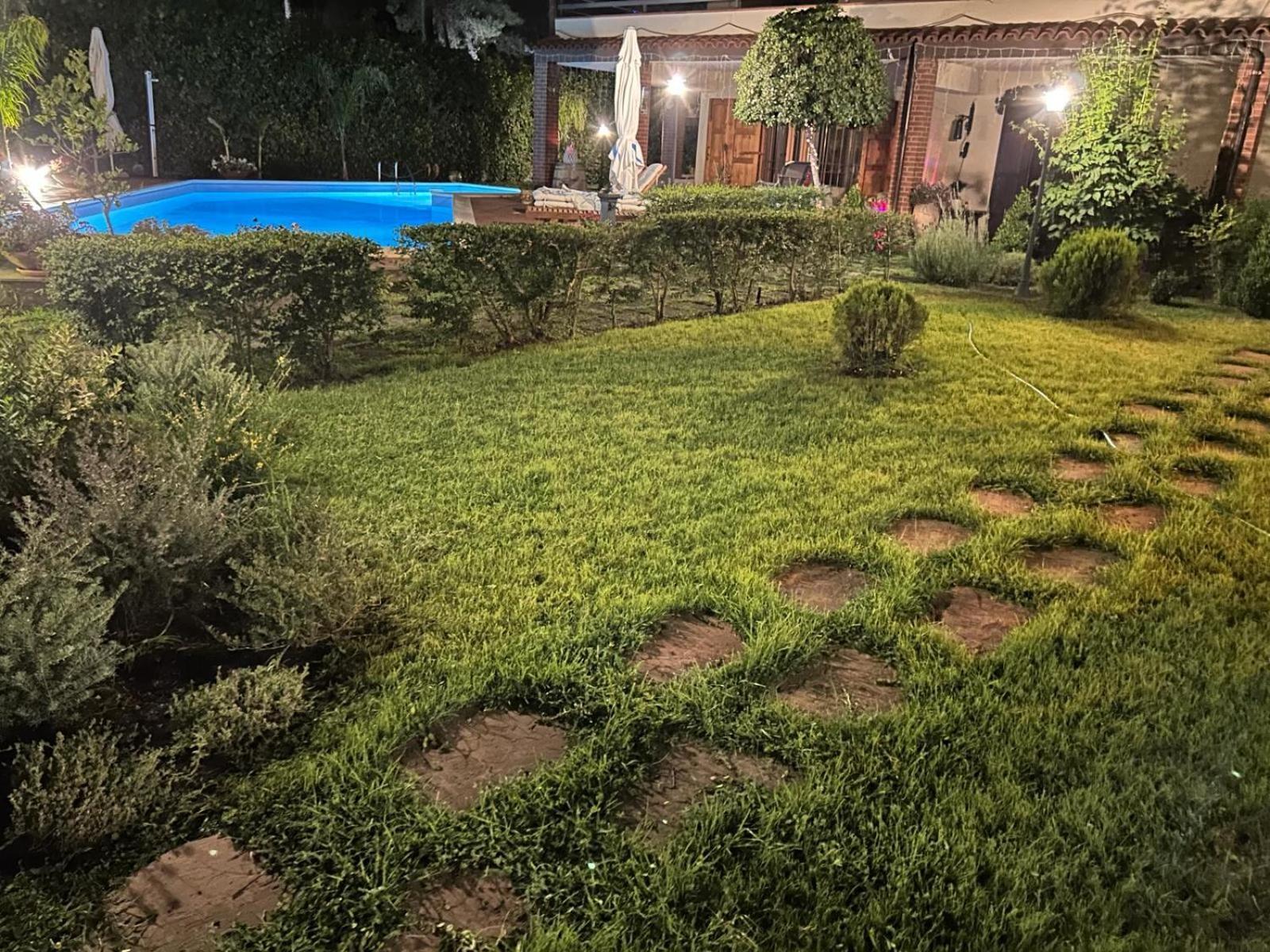 Villa Con Piscina Villa Scott Del Bernese Nicolosi Exterior foto