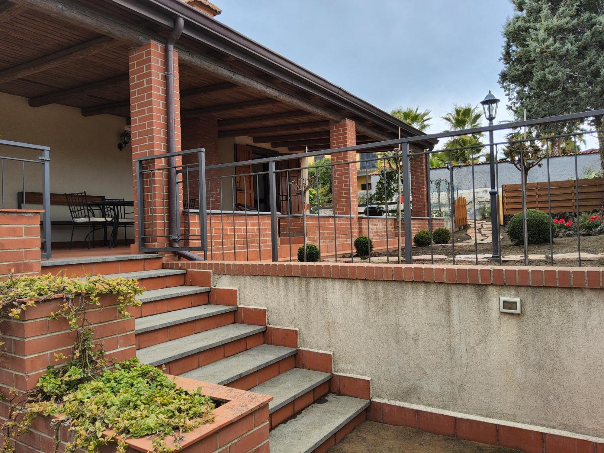 Villa Con Piscina Villa Scott Del Bernese Nicolosi Exterior foto